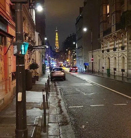 Eiffel Tower شقة باريس